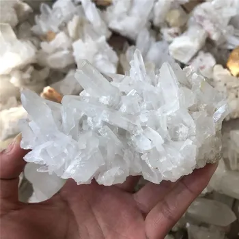 Naravno Bela Quartz Crystal Grozdov Nunatak Dekoracijo Čakro Zdravljenje Reiki Kamen Stolpec Točke Sevanja